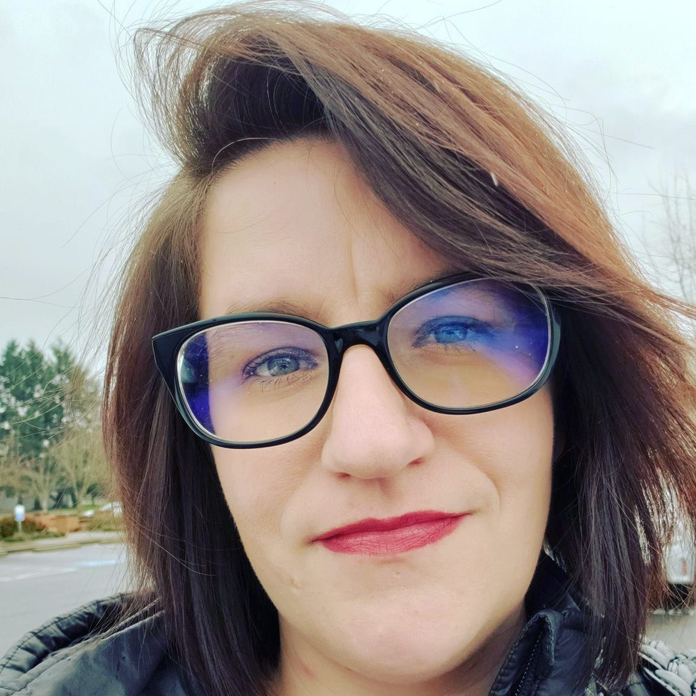 Meet your Posher, Clarissa